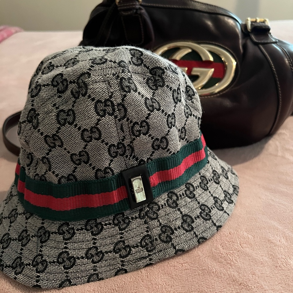 Authentic GUCCI bucket hat